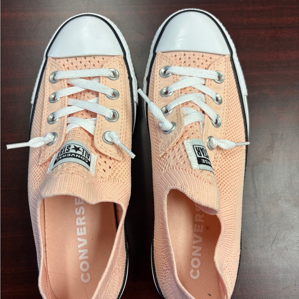 Converse Coral Knit Low-Top Sneakers - Picture 2 of 4